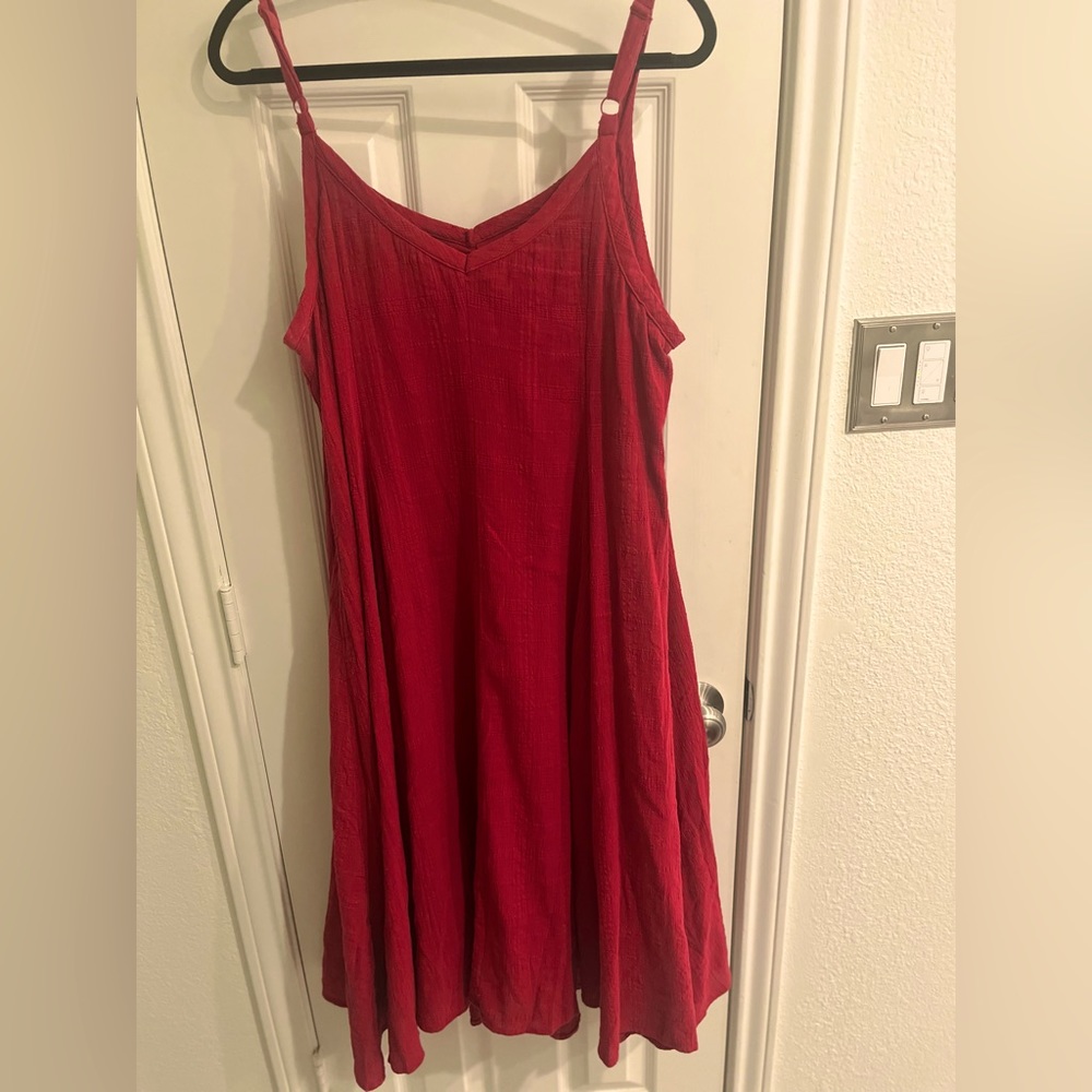 Torrid dark pink textured midi spaghetti strap sundress- never worn! Summer 2023